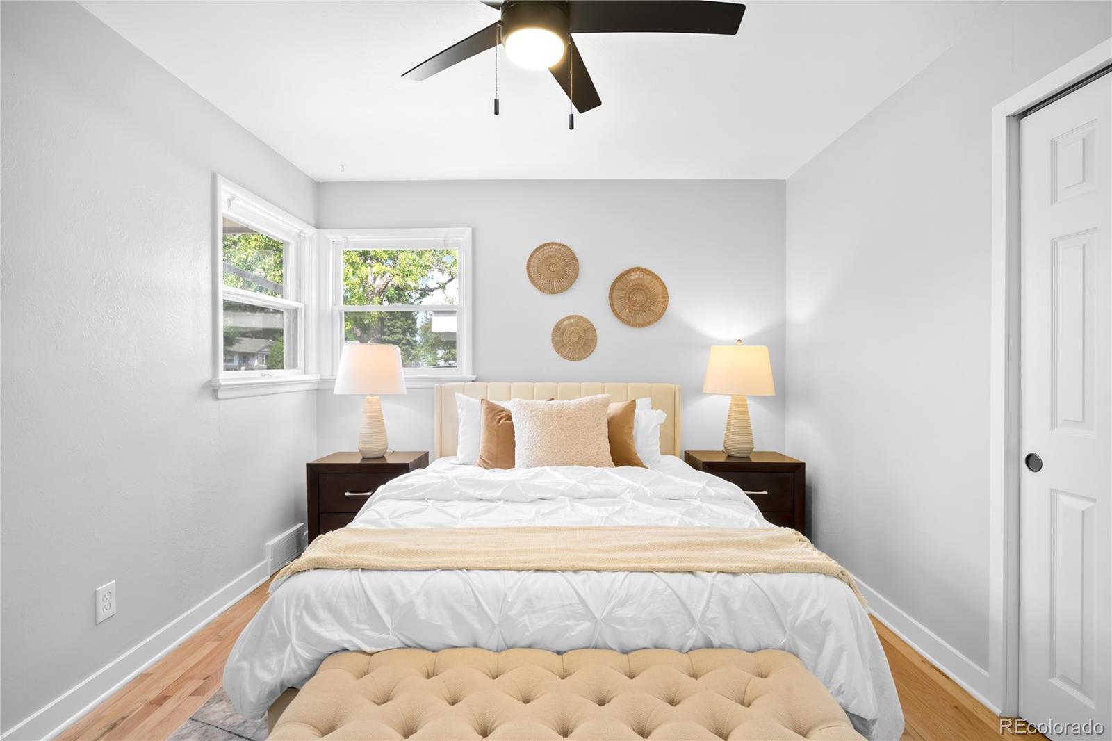 MLS Image #13 for 1392 s raleigh street,denver, Colorado