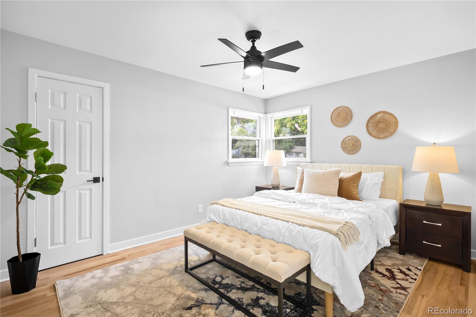 MLS Image #14 for 1392 s raleigh street,denver, Colorado