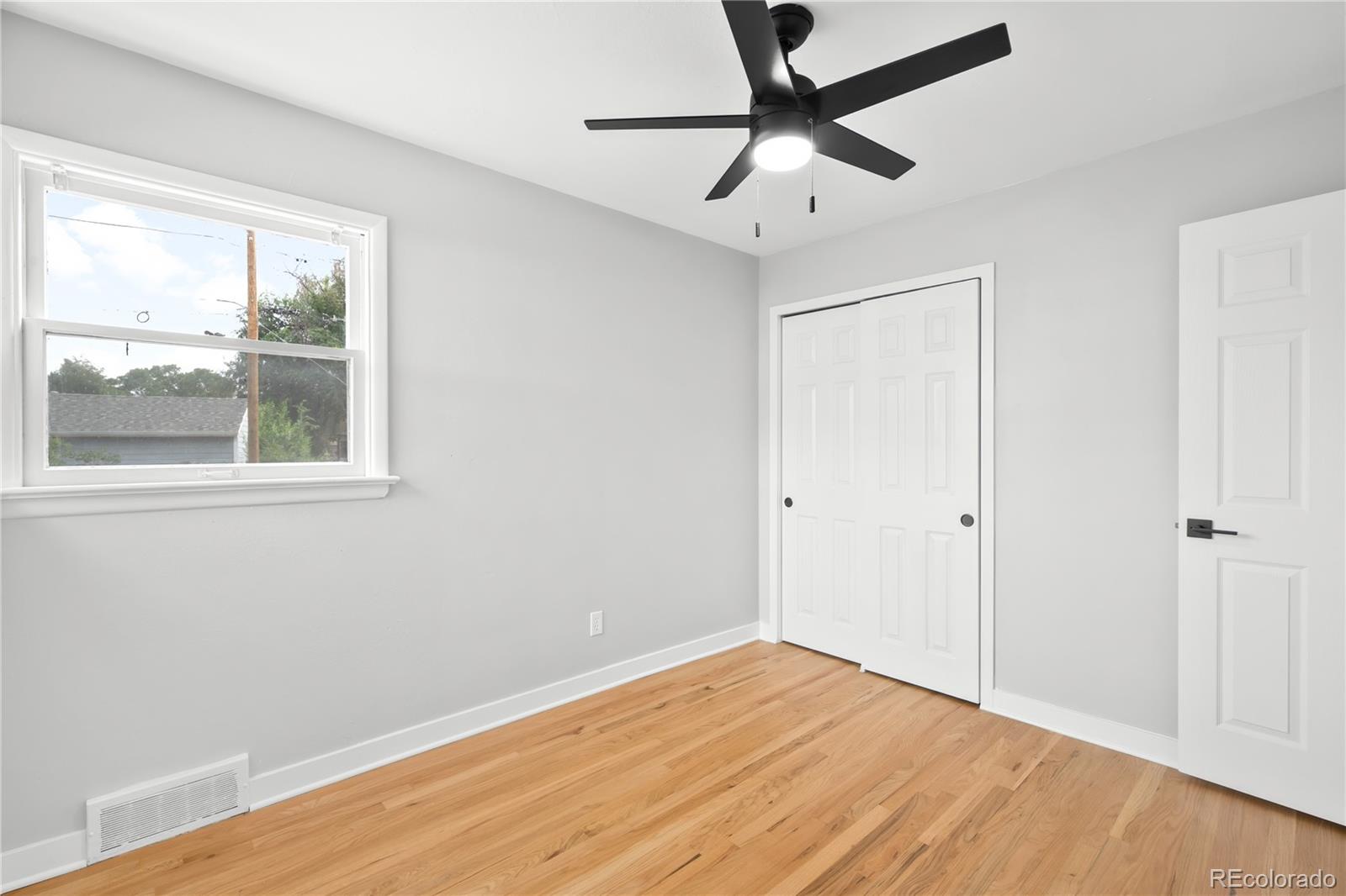 MLS Image #17 for 1392 s raleigh street,denver, Colorado