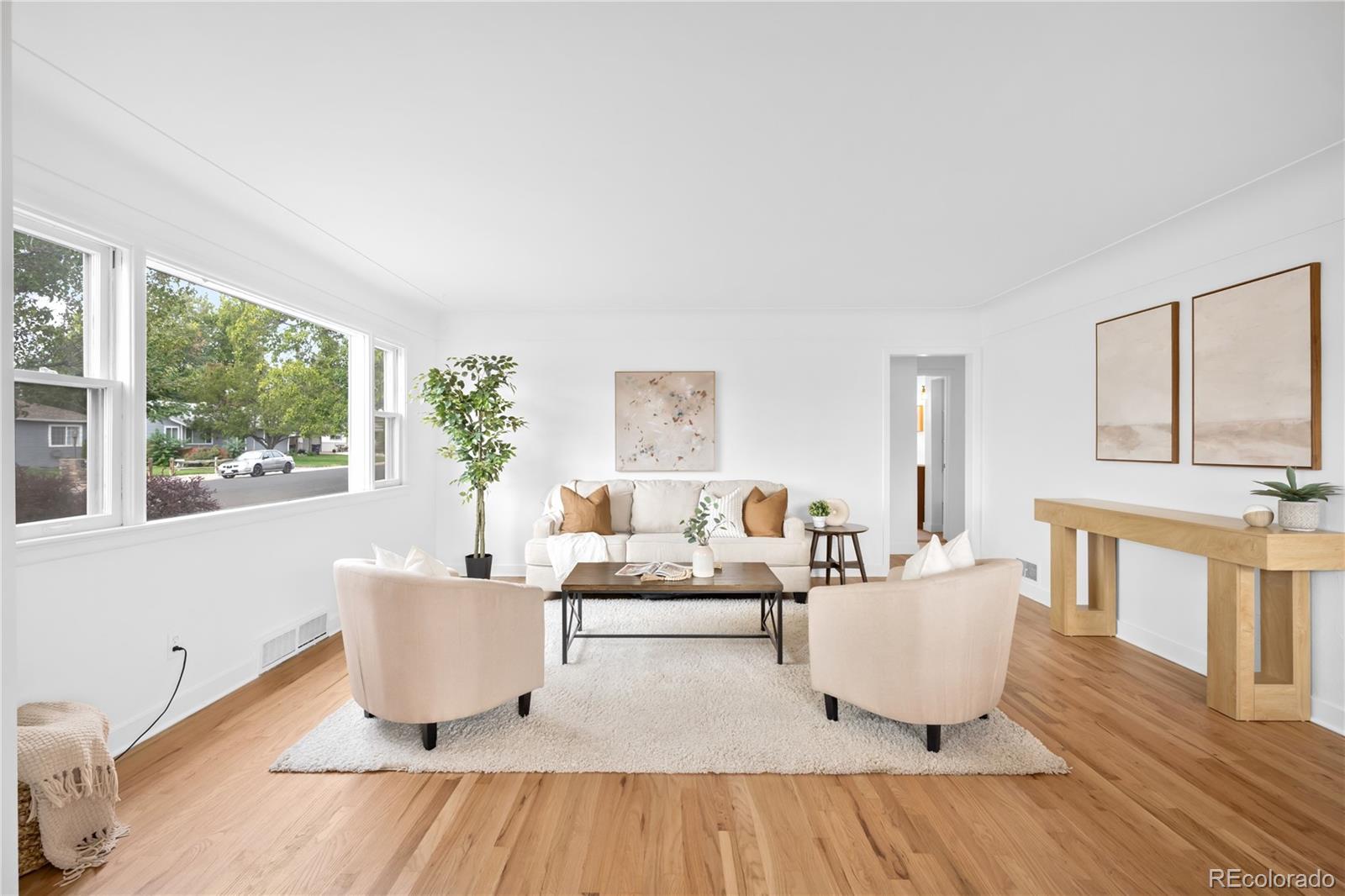 MLS Image #4 for 1392 s raleigh street,denver, Colorado