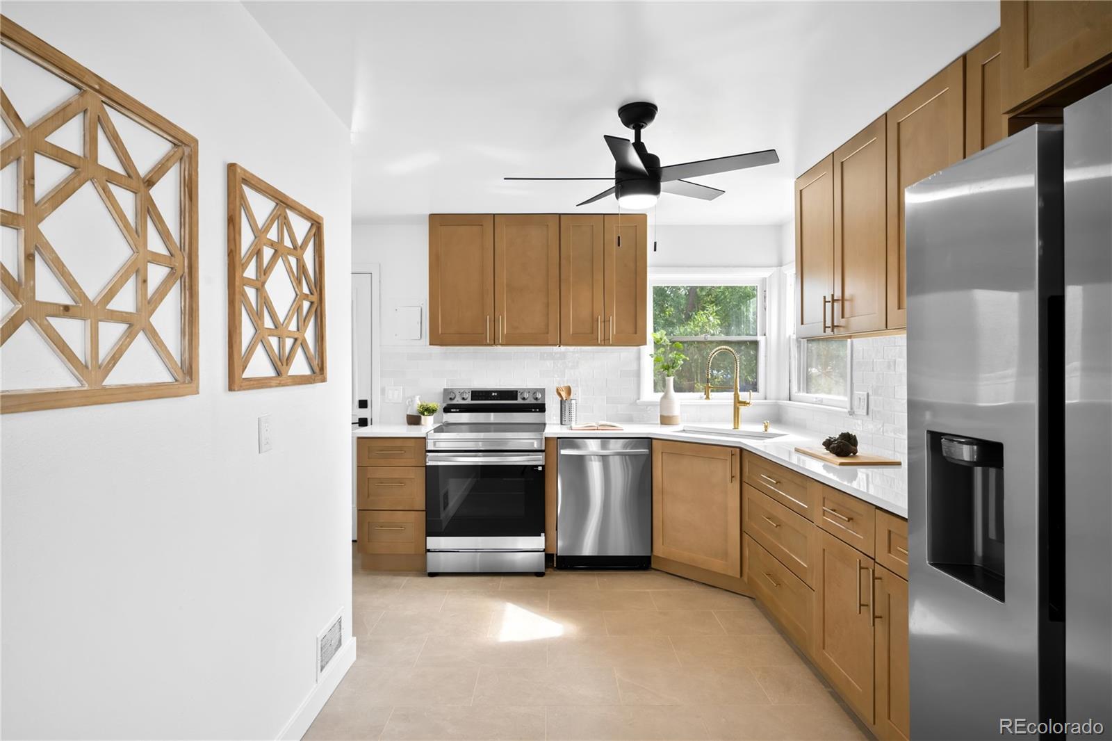 MLS Image #9 for 1392 s raleigh street,denver, Colorado