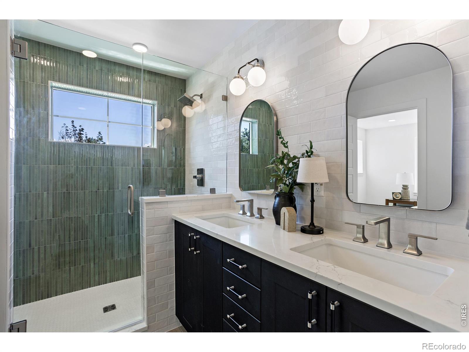 MLS Image #19 for 2160 s grant street,denver, Colorado