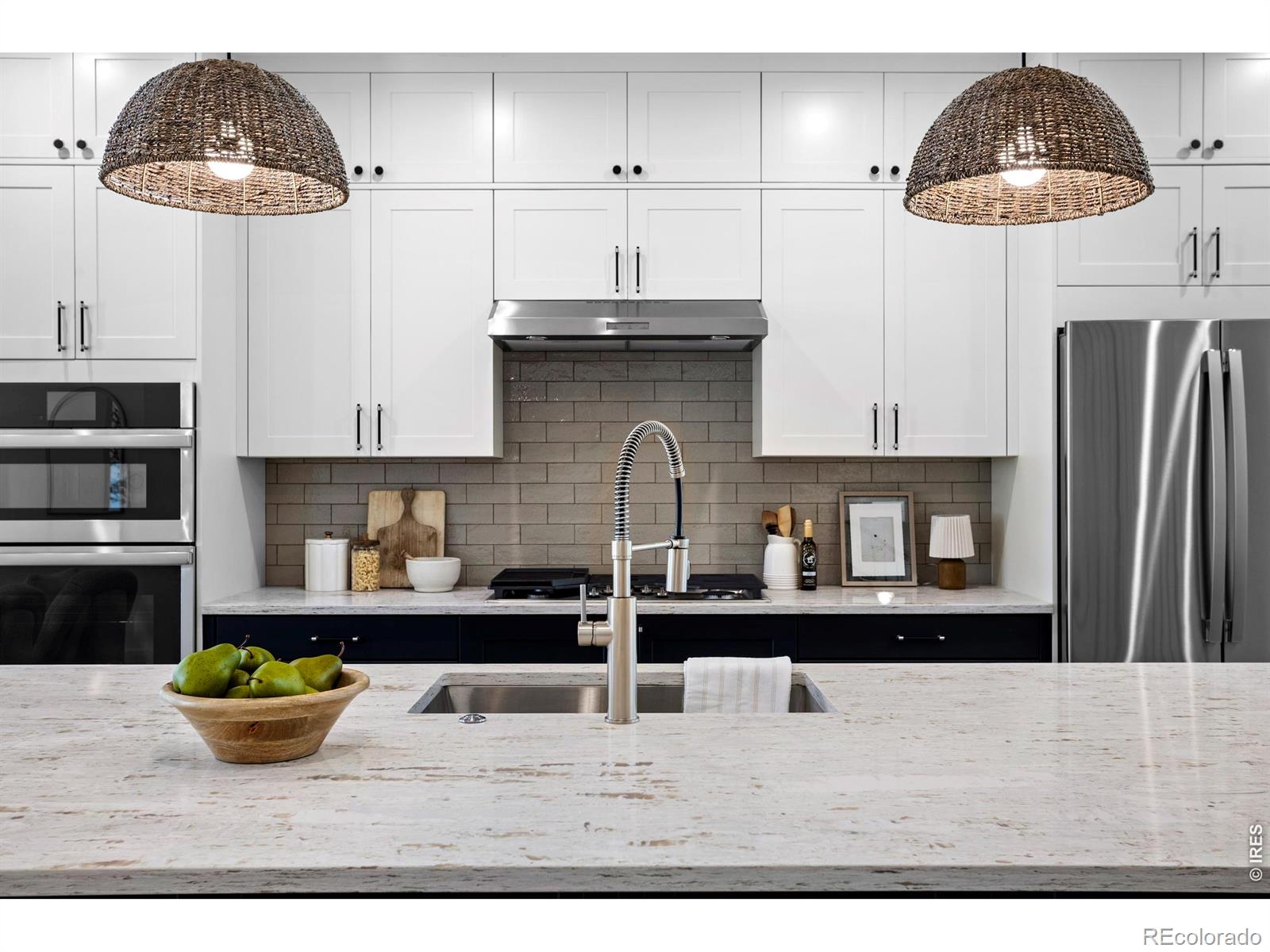 MLS Image #2 for 2160 s grant street,denver, Colorado