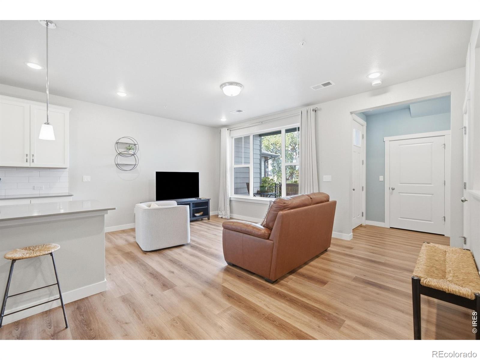 MLS Image #3 for 914  schlagel street,fort collins, Colorado