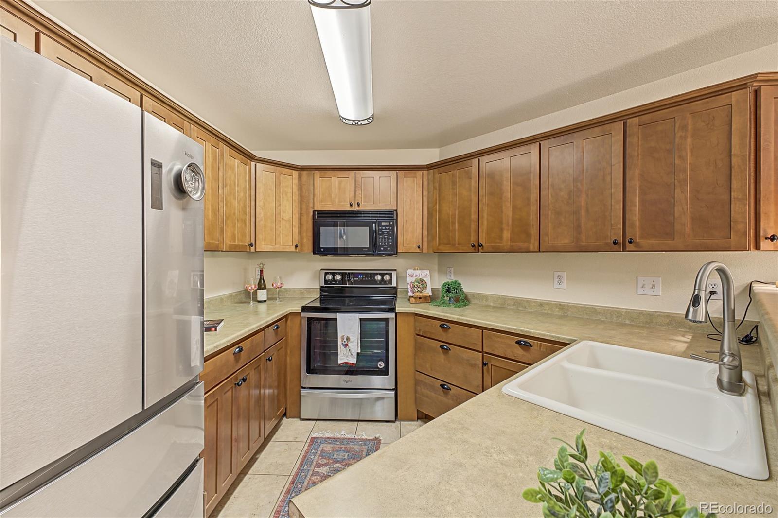 MLS Image #14 for 8777 e dry creek road 1422,centennial, Colorado