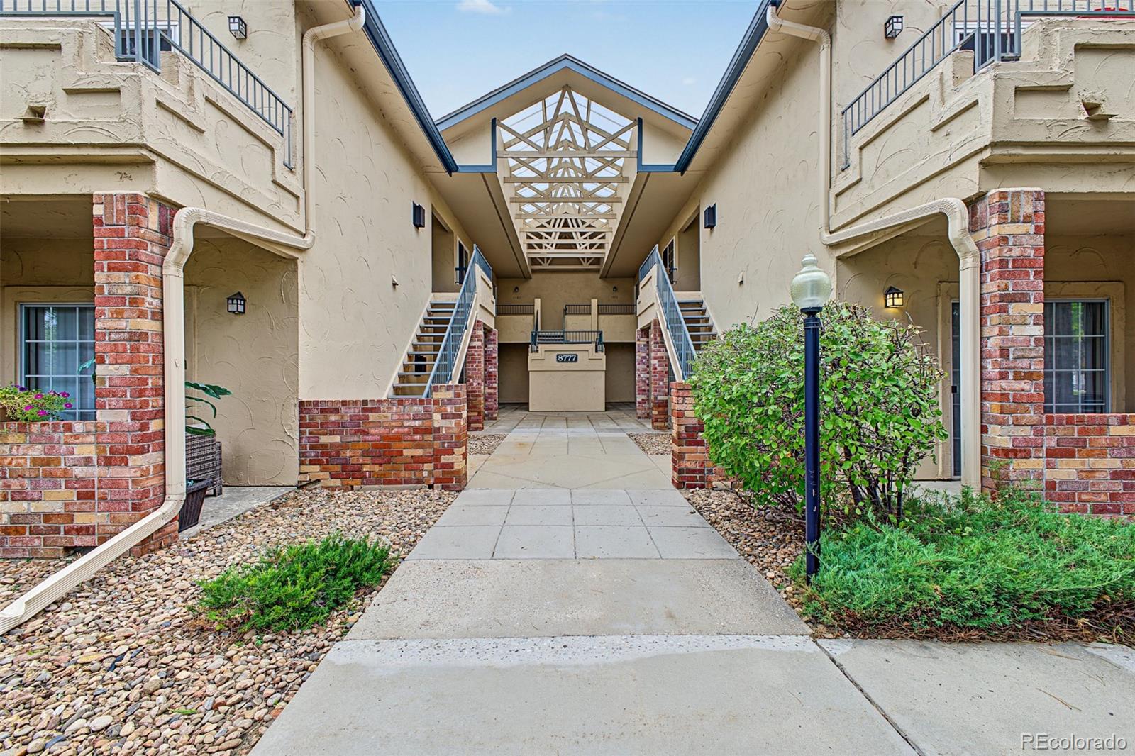 MLS Image #4 for 8777 e dry creek road 1422,centennial, Colorado