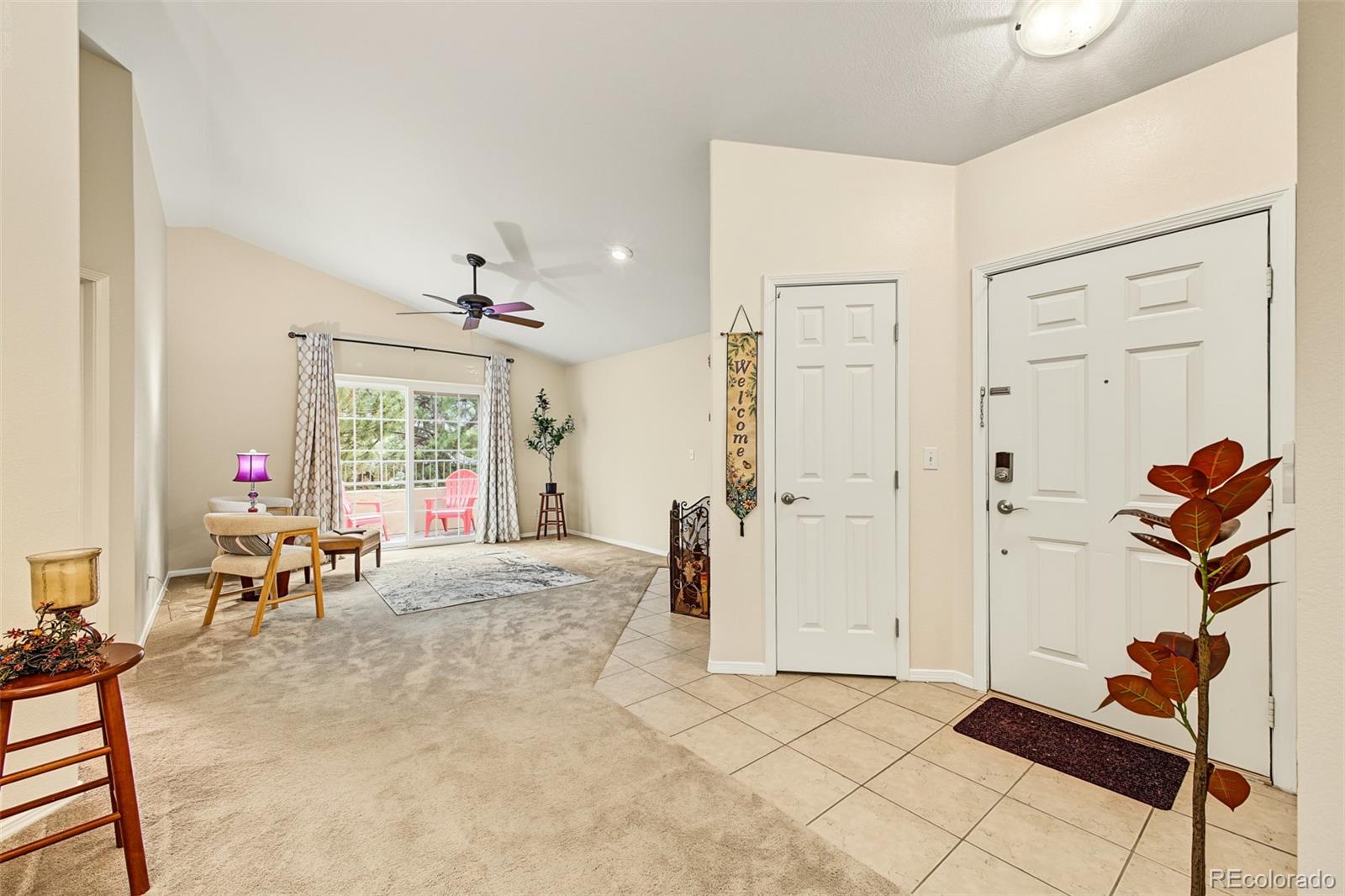 MLS Image #7 for 8777 e dry creek road 1422,centennial, Colorado