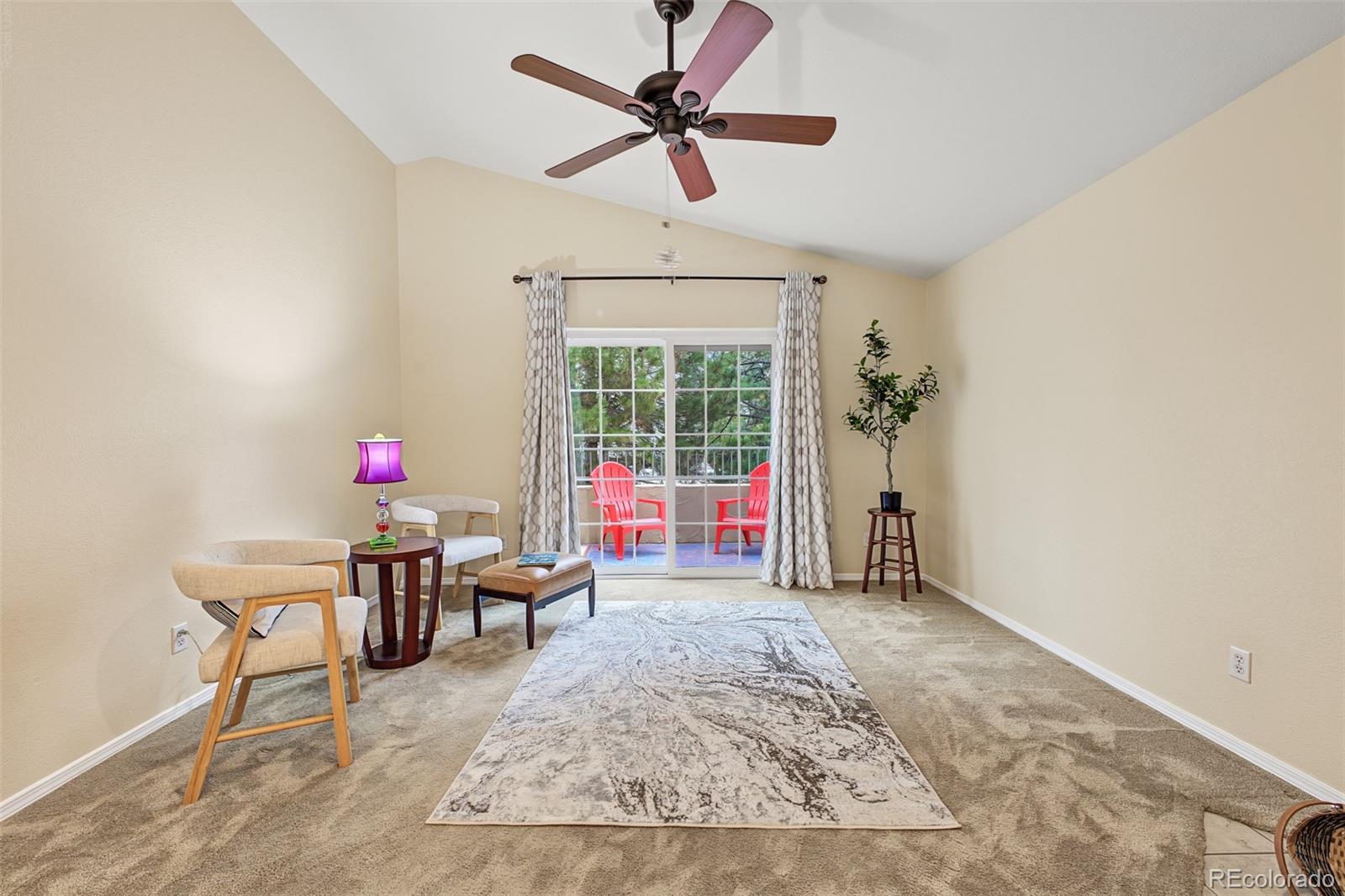 MLS Image #9 for 8777 e dry creek road 1422,centennial, Colorado