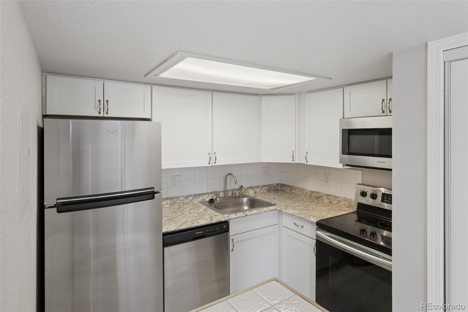 MLS Image #10 for 17054 e tennessee drive ,aurora, Colorado
