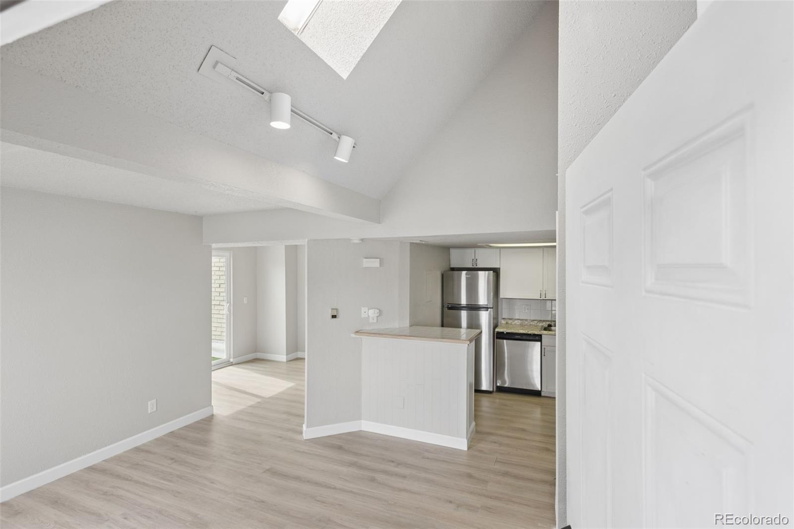 MLS Image #7 for 17054 e tennessee drive ,aurora, Colorado