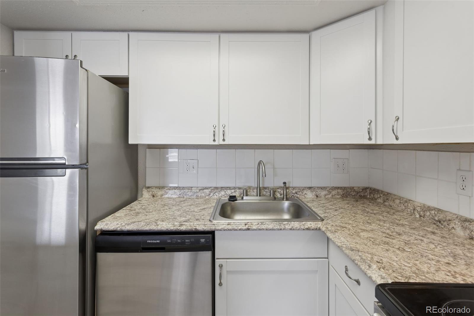 MLS Image #9 for 17054 e tennessee drive ,aurora, Colorado