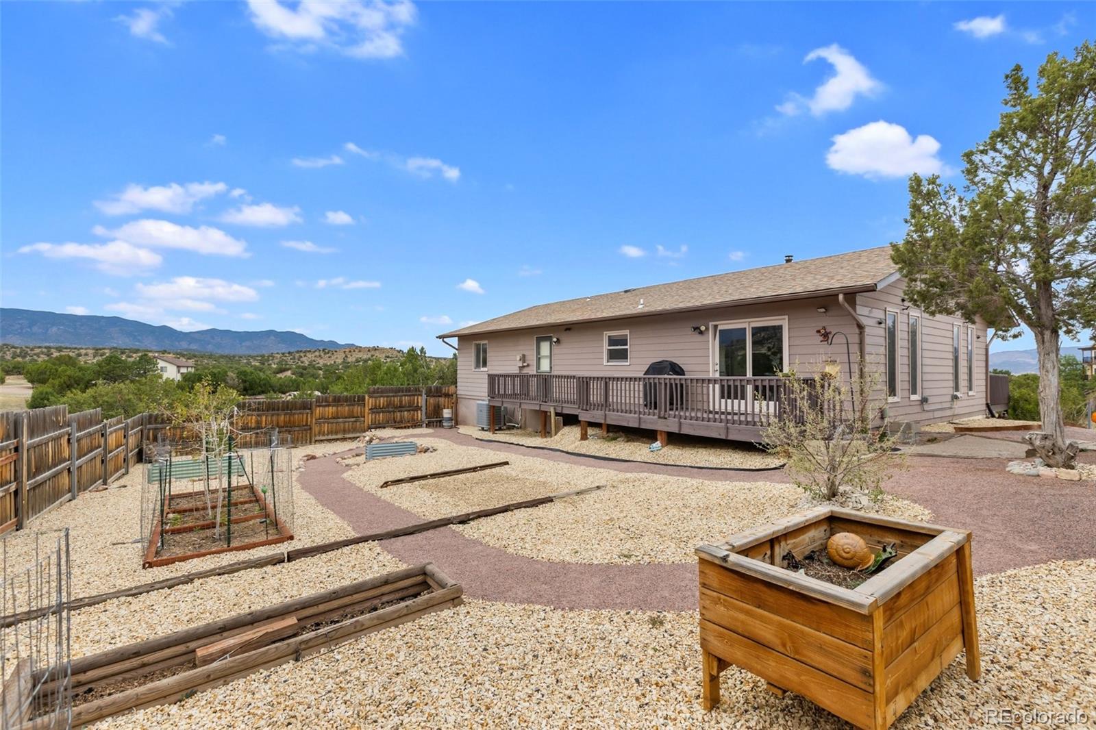 MLS Image #3 for 108  yucca avenue,florence, Colorado