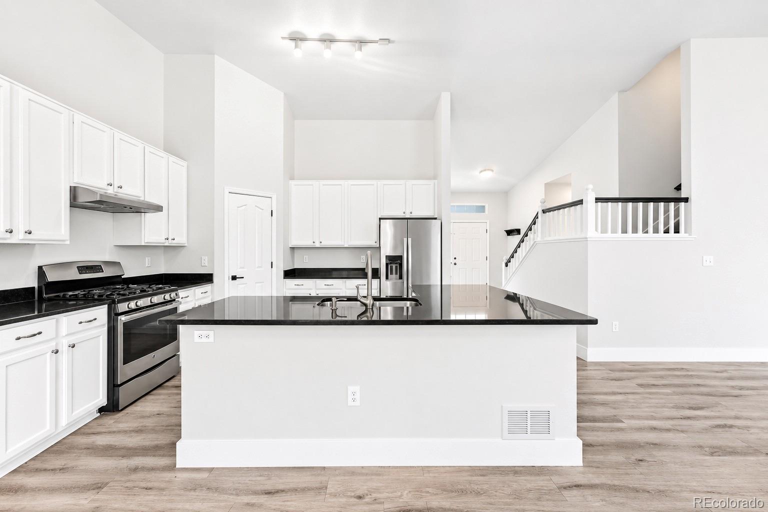 MLS Image #12 for 1868  ute creek drive,longmont, Colorado
