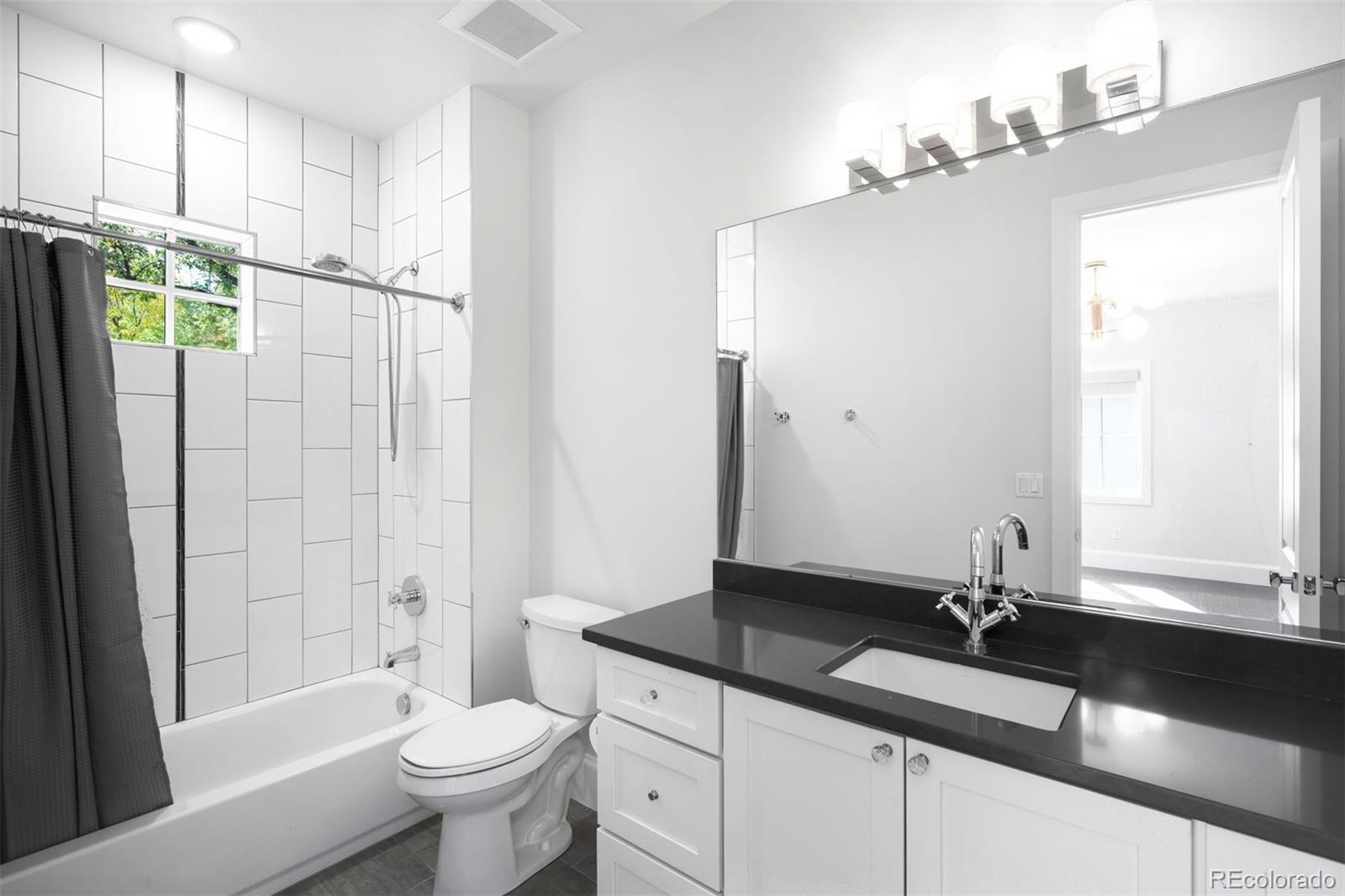 MLS Image #22 for 2218 s clayton street,denver, Colorado