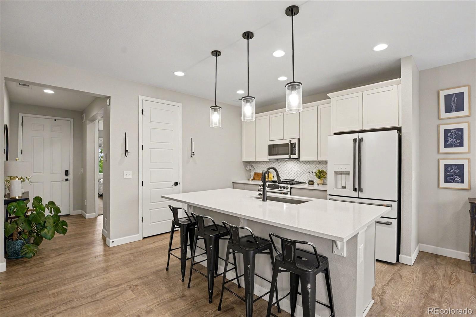 MLS Image #6 for 9760  biscay street,commerce city, Colorado