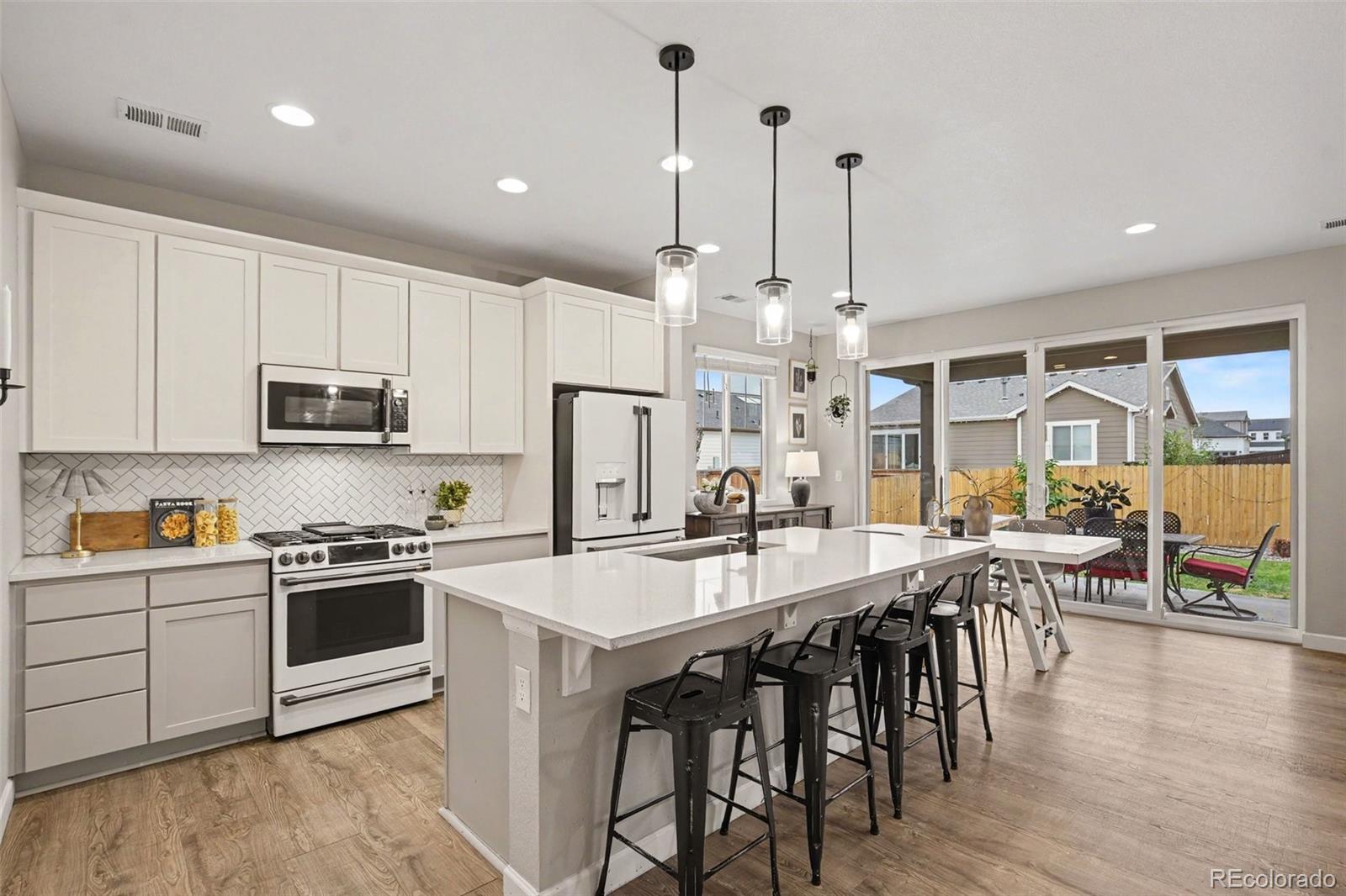 MLS Image #8 for 9760  biscay street,commerce city, Colorado