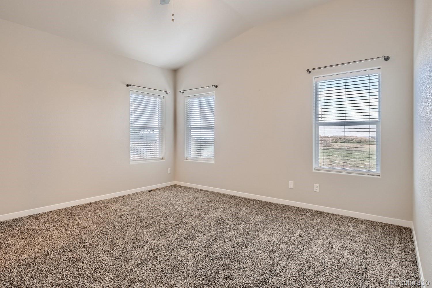 MLS Image #4 for 1841  holloway drive,windsor, Colorado