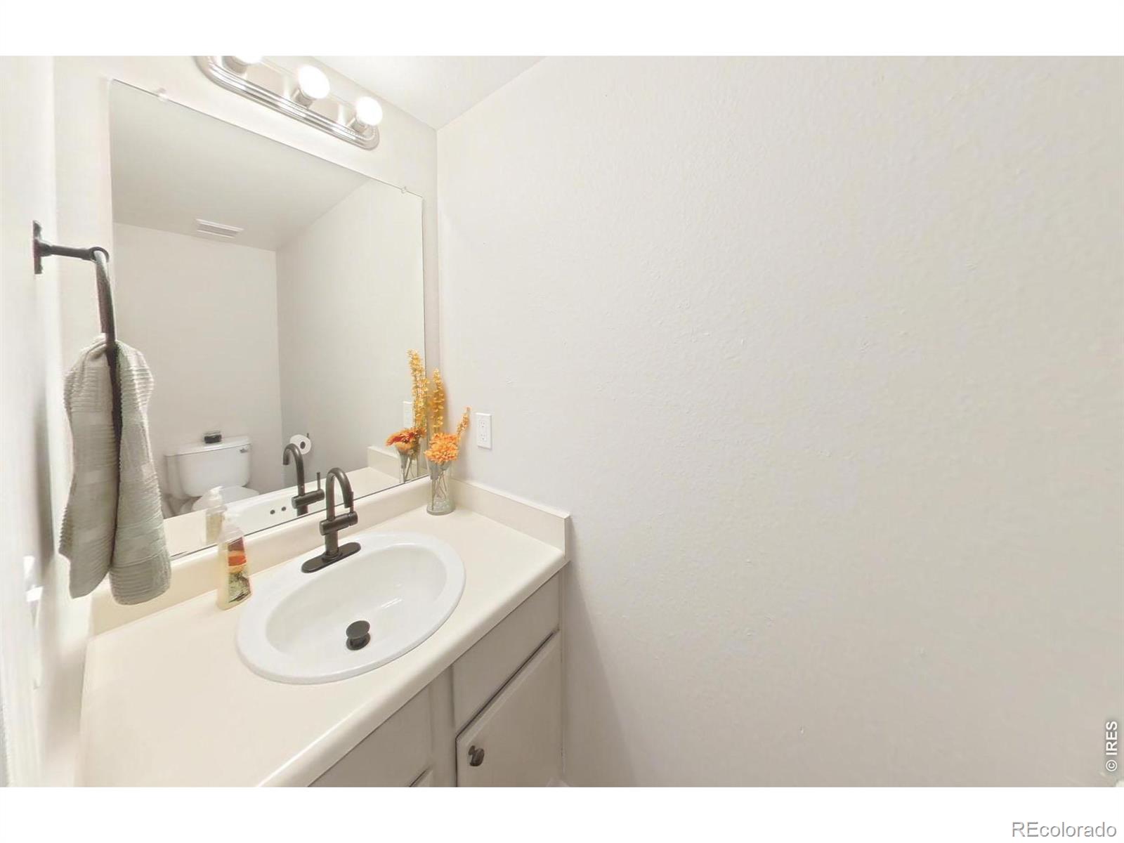 MLS Image #11 for 8745 w cornell avenue,lakewood, Colorado