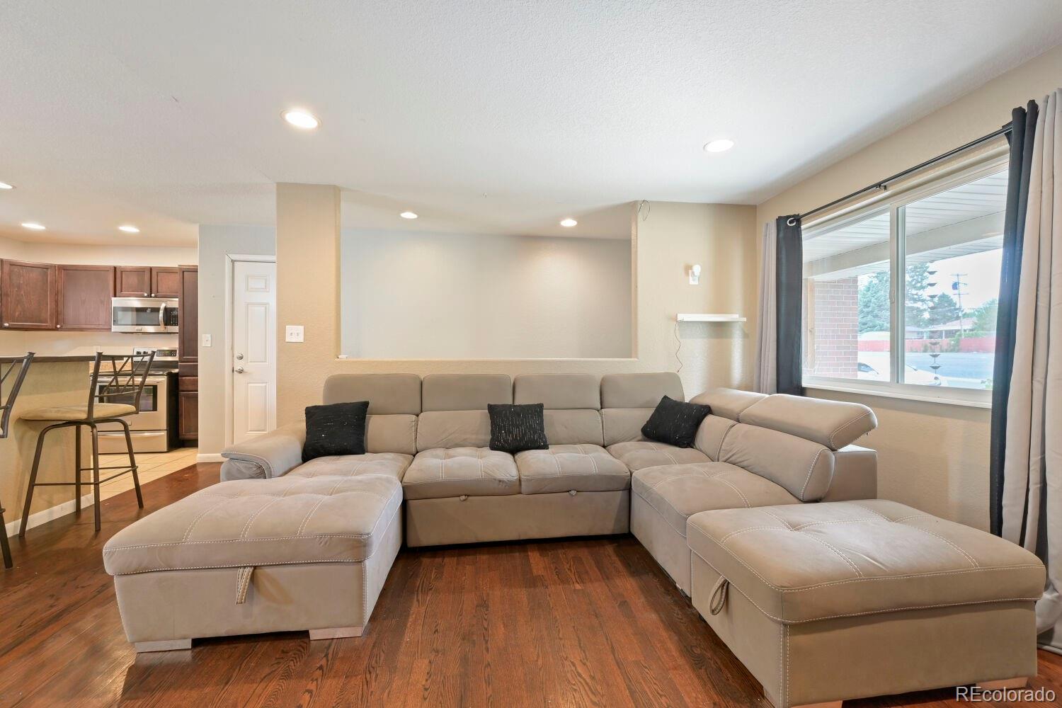 MLS Image #4 for 1248 s eaton street,lakewood, Colorado