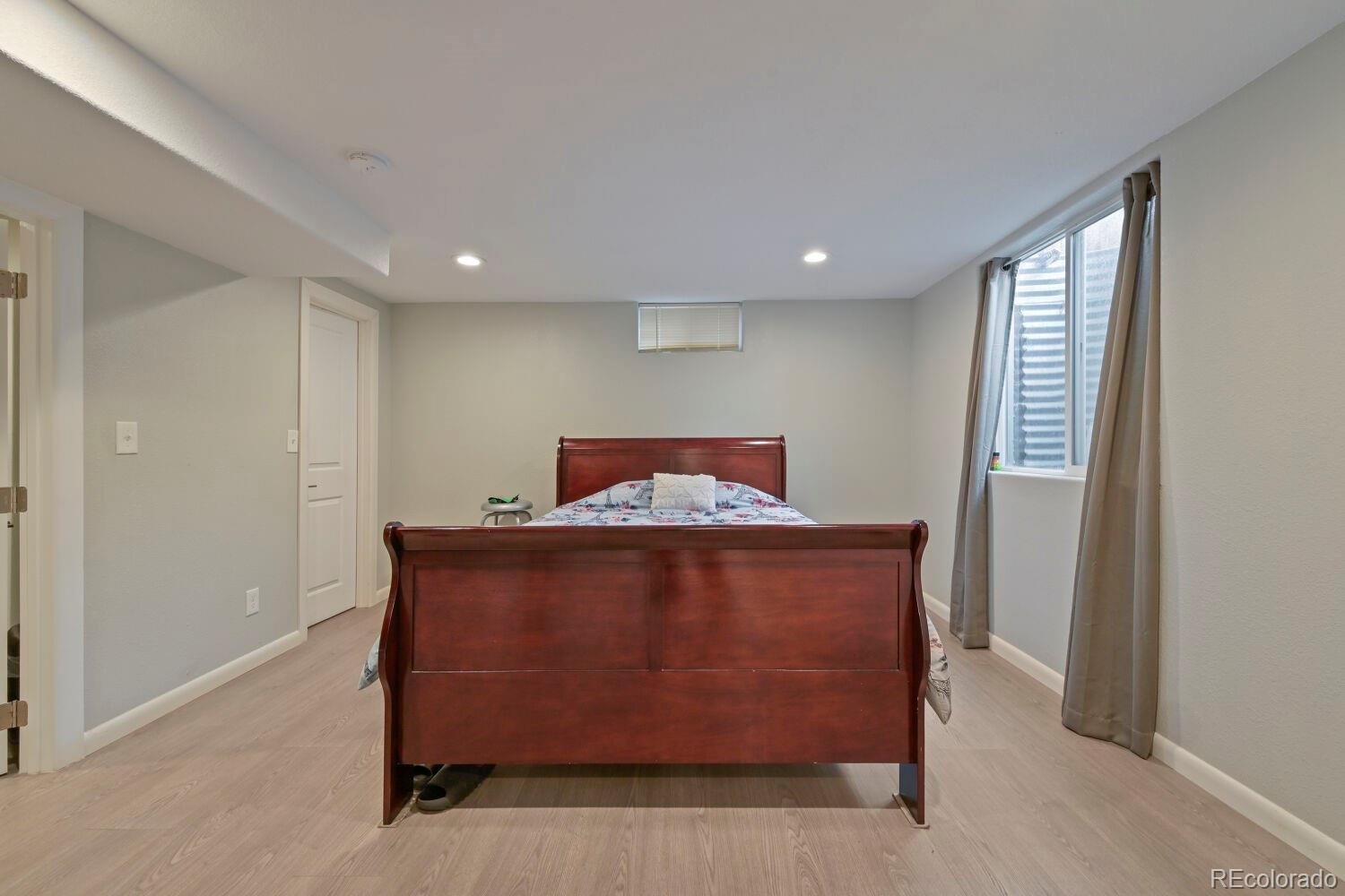 MLS Image #7 for 1248 s eaton street,lakewood, Colorado