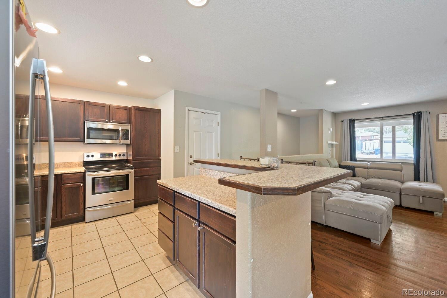 MLS Image #9 for 1248 s eaton street,lakewood, Colorado