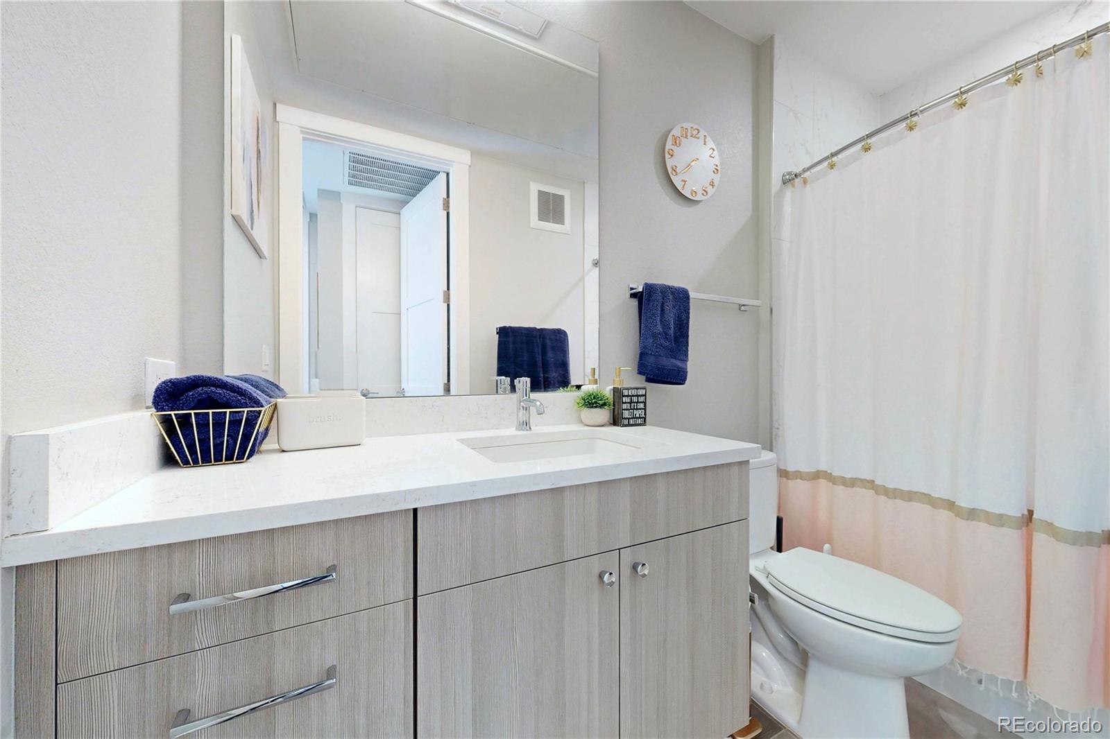 MLS Image #13 for 4885 s monaco street,denver, Colorado