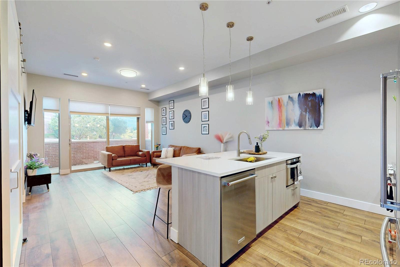 MLS Image #6 for 4885 s monaco street,denver, Colorado