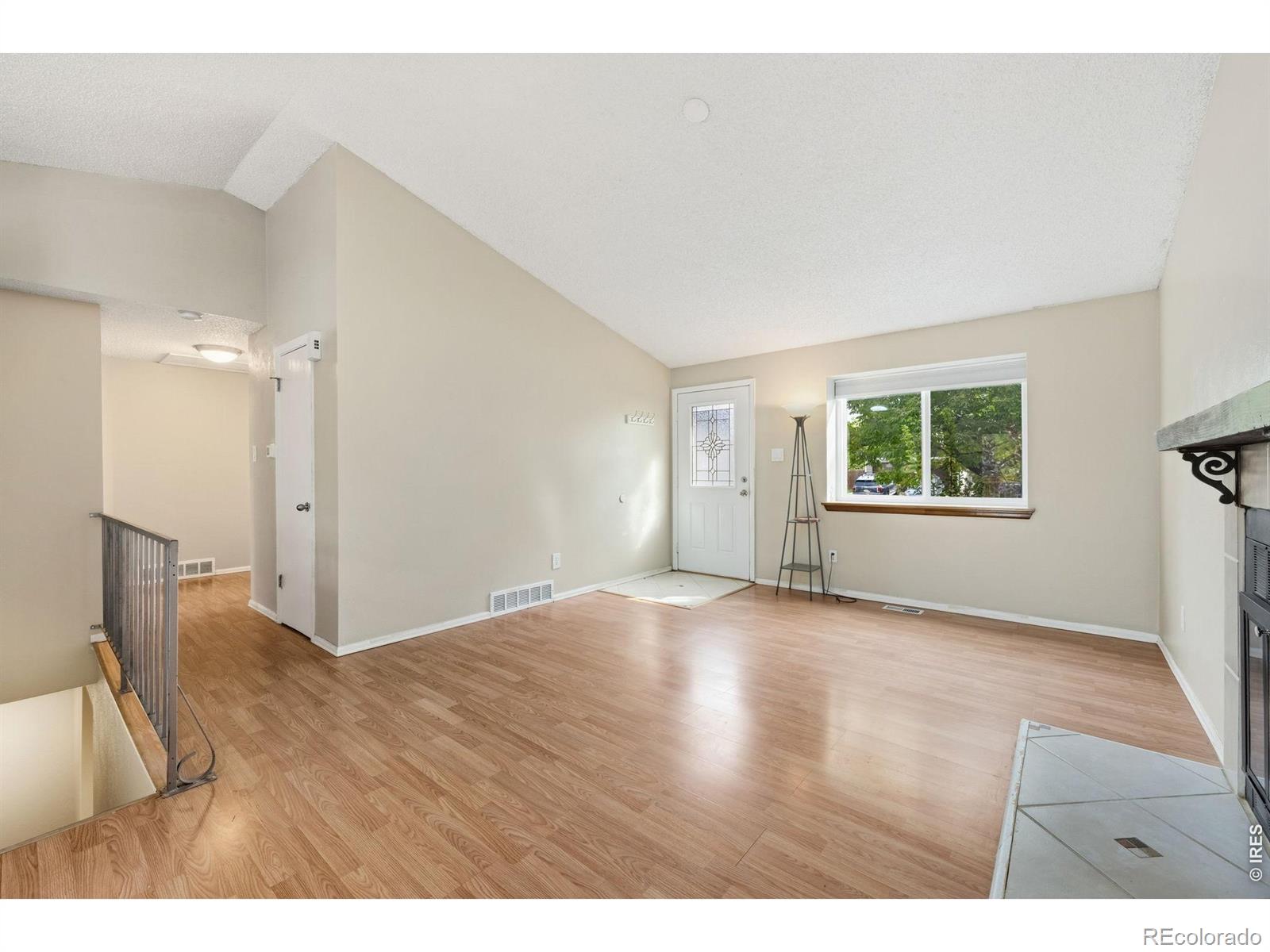 MLS Image #4 for 2137  steele street,longmont, Colorado