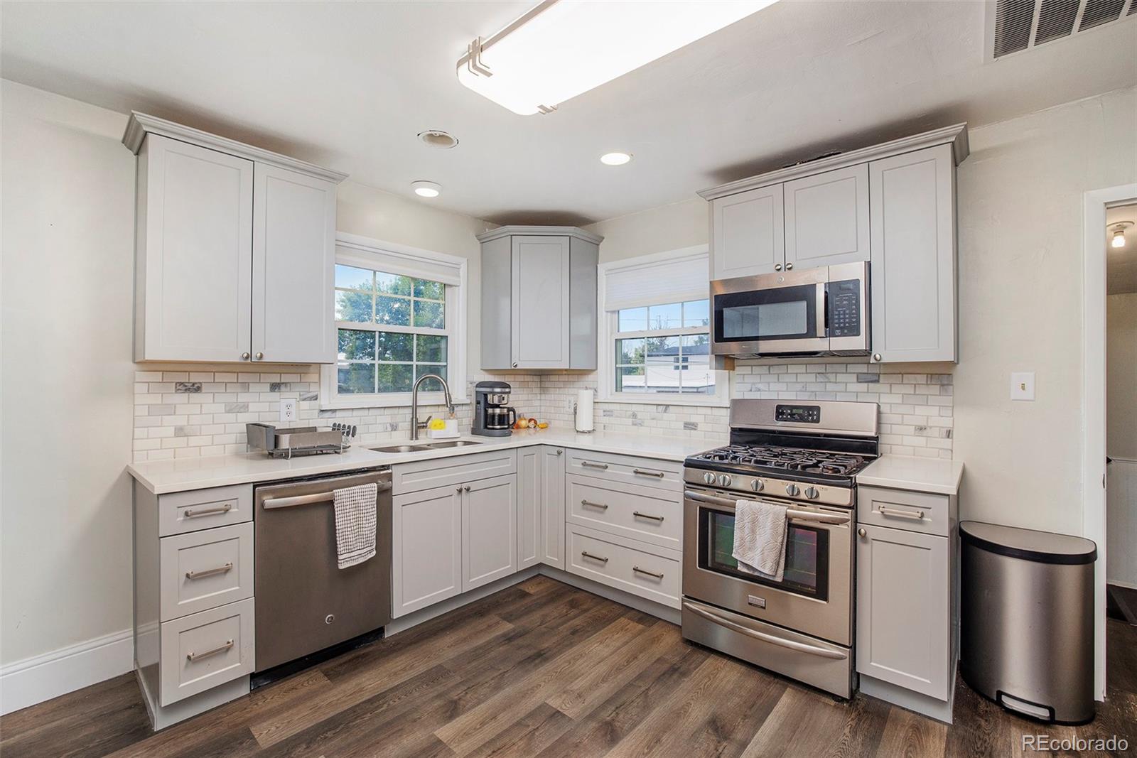 MLS Image #18 for 347 w rafferty gardens avenue,littleton, Colorado