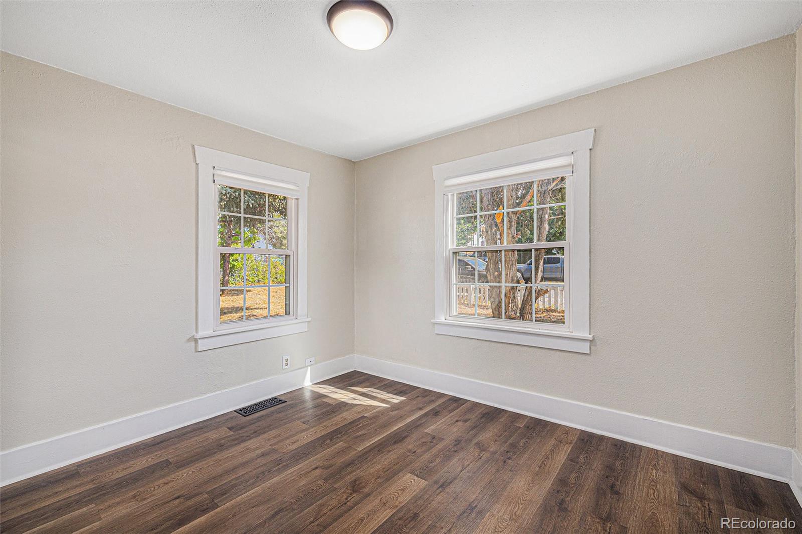 MLS Image #21 for 347 w rafferty gardens avenue,littleton, Colorado