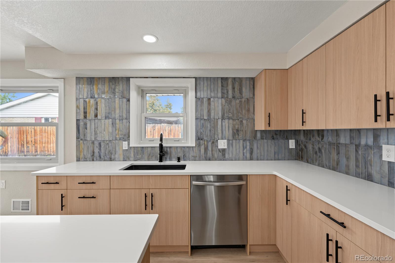 MLS Image #8 for 5557 w mexico avenue,lakewood, Colorado