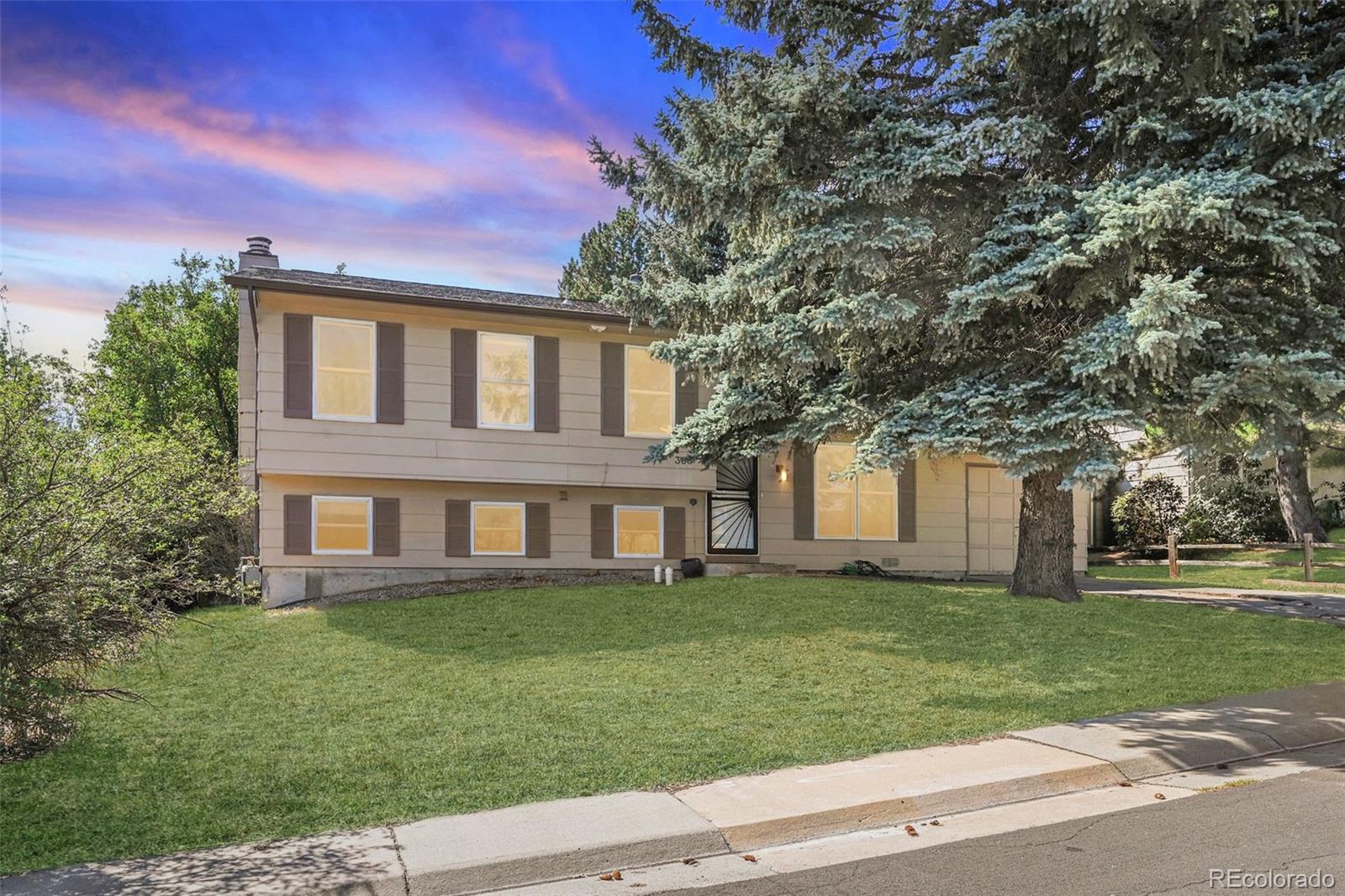 MLS Image #0 for 306  matchless street,louisville, Colorado