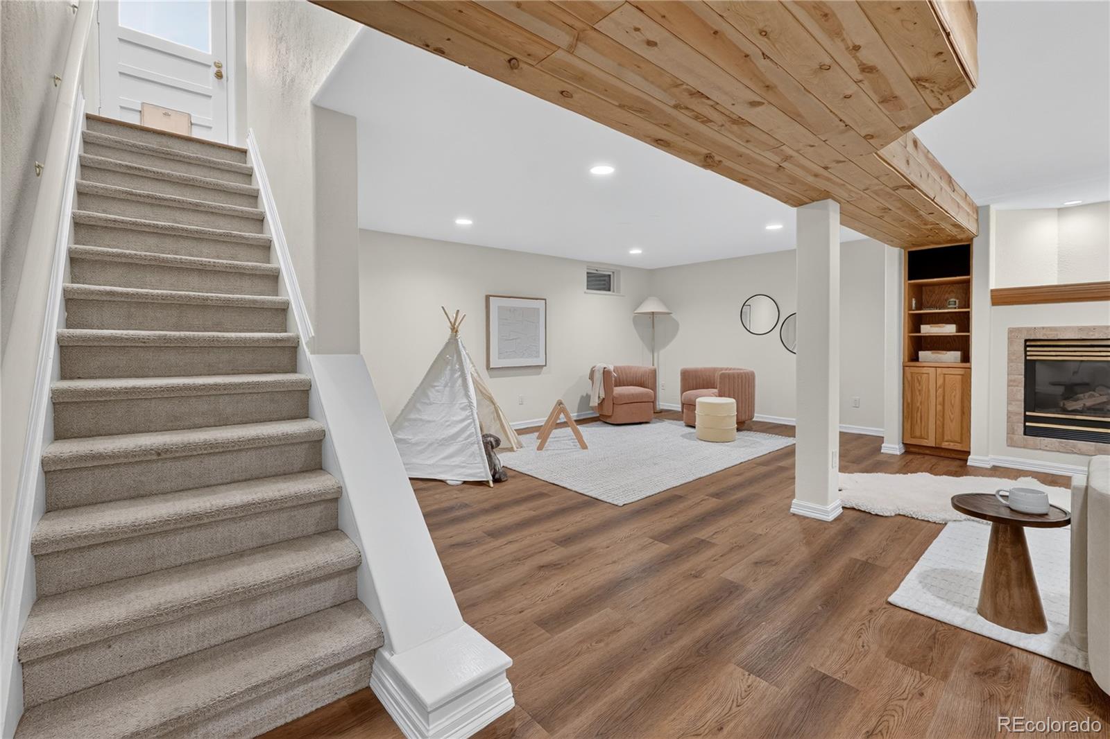 MLS Image #13 for 3019 s eaton street,denver, Colorado