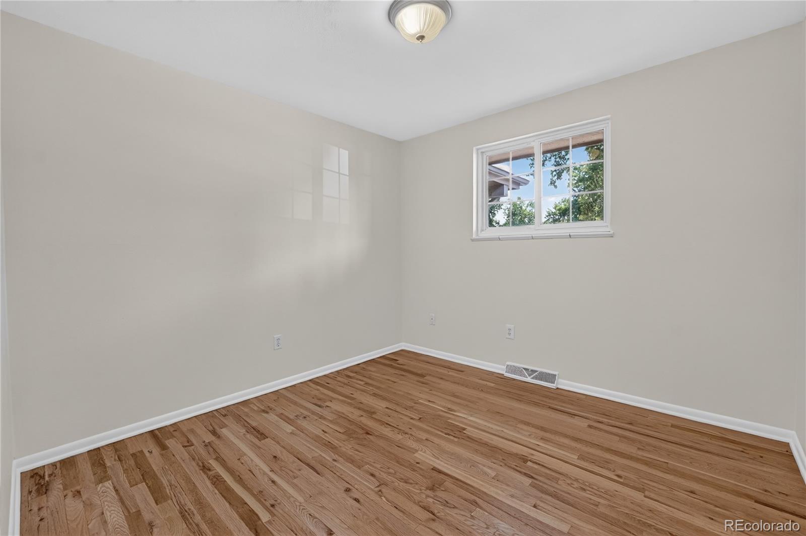 MLS Image #27 for 3019 s eaton street,denver, Colorado