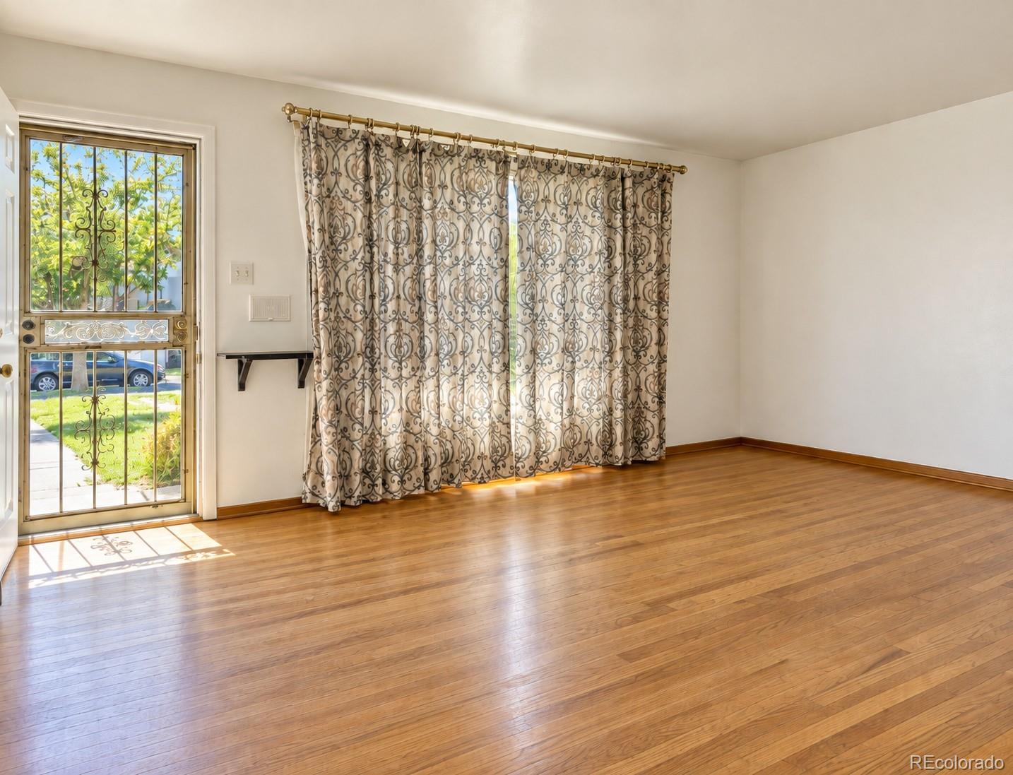 MLS Image #4 for 1420 s winona way,denver, Colorado