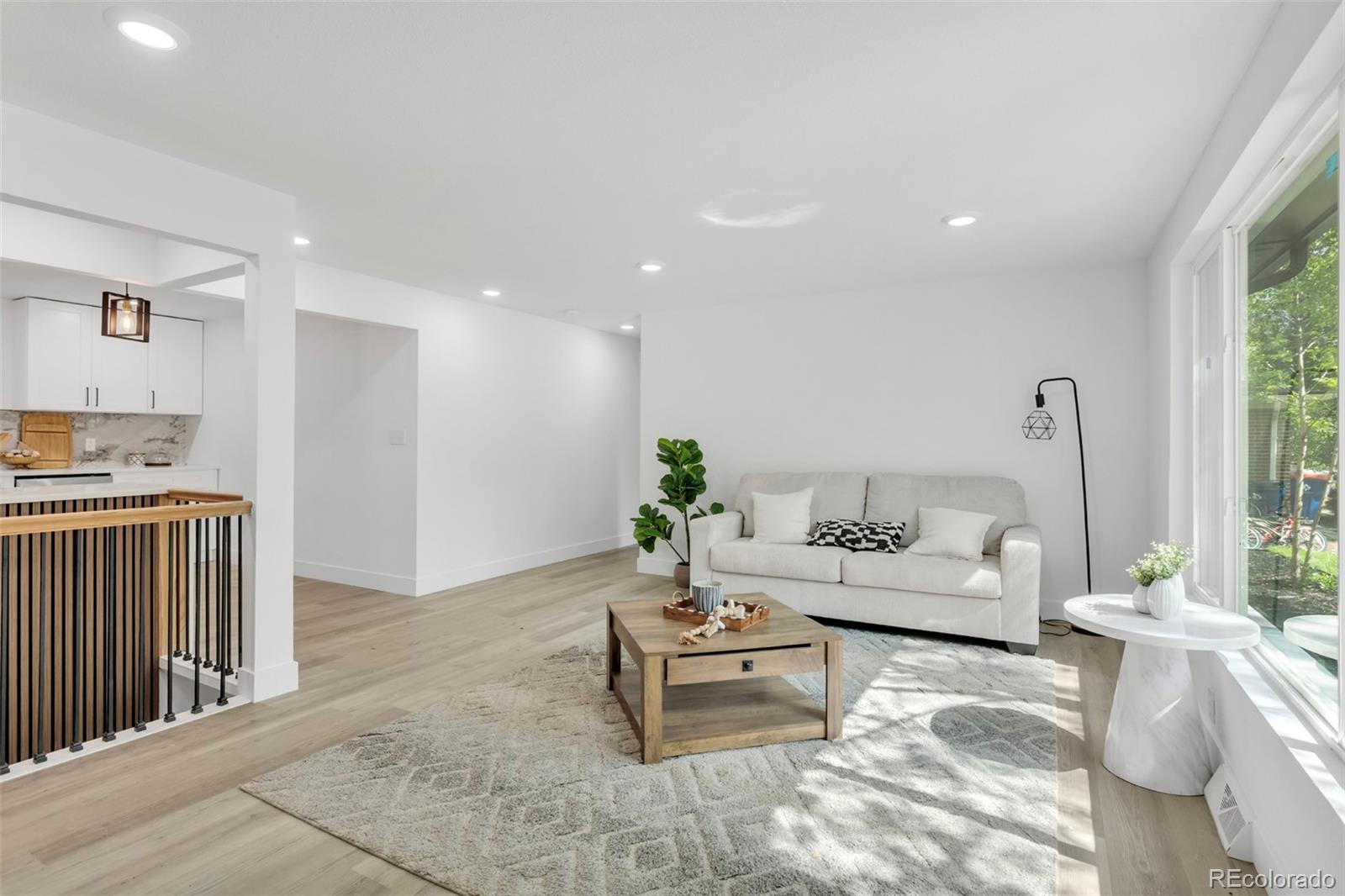 MLS Image #5 for 975 e 9th avenue,broomfield, Colorado