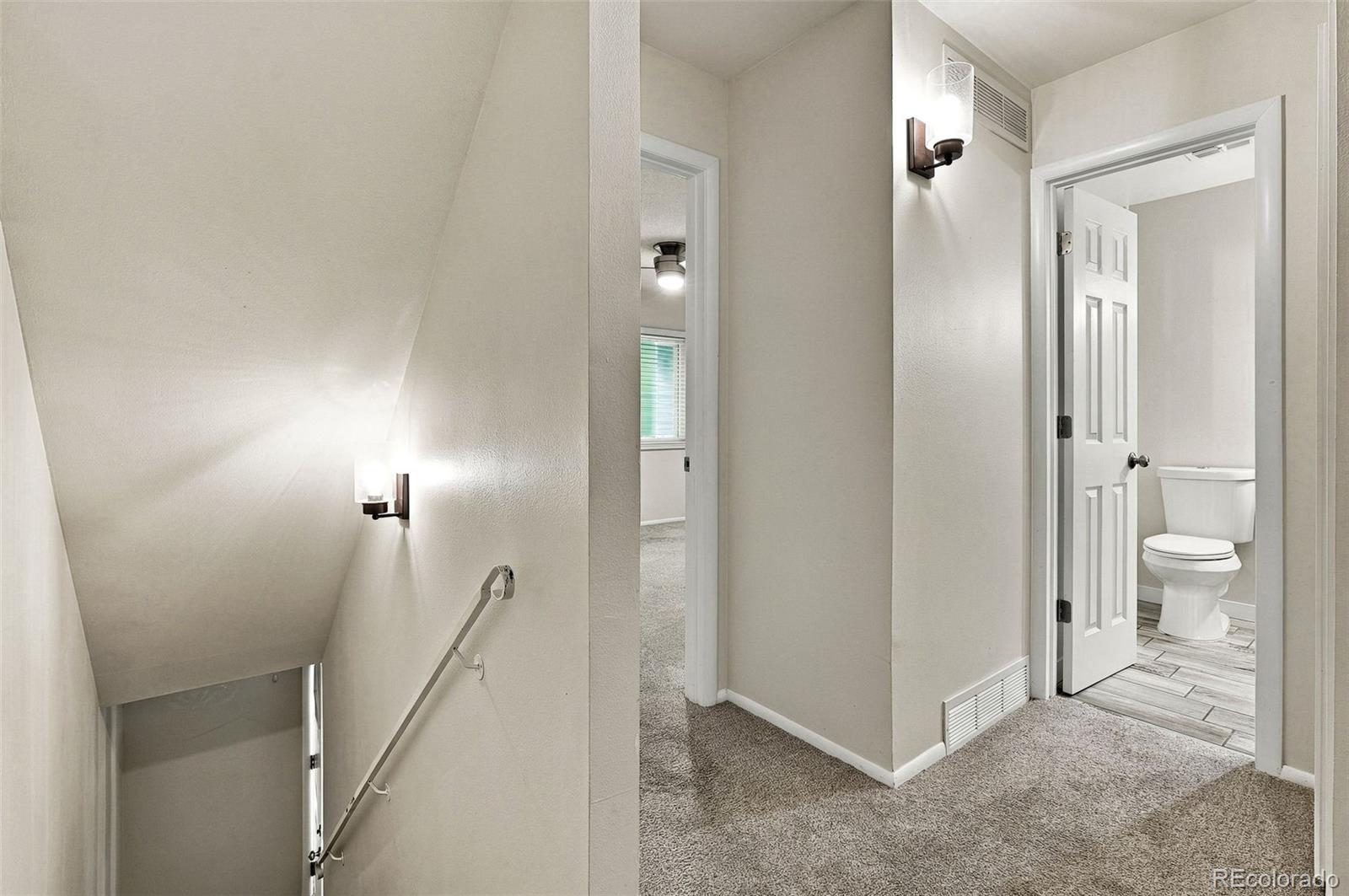MLS Image #11 for 525 s xenon court,lakewood, Colorado