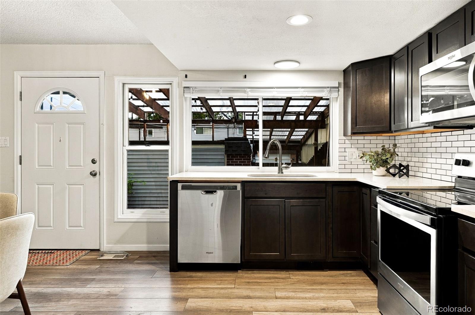 MLS Image #5 for 525 s xenon court,lakewood, Colorado
