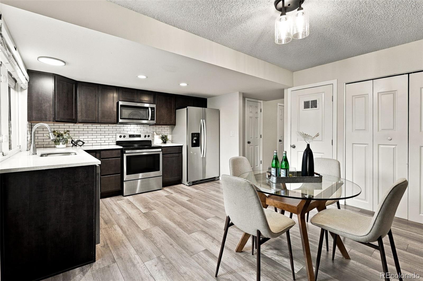 MLS Image #7 for 525 s xenon court,lakewood, Colorado