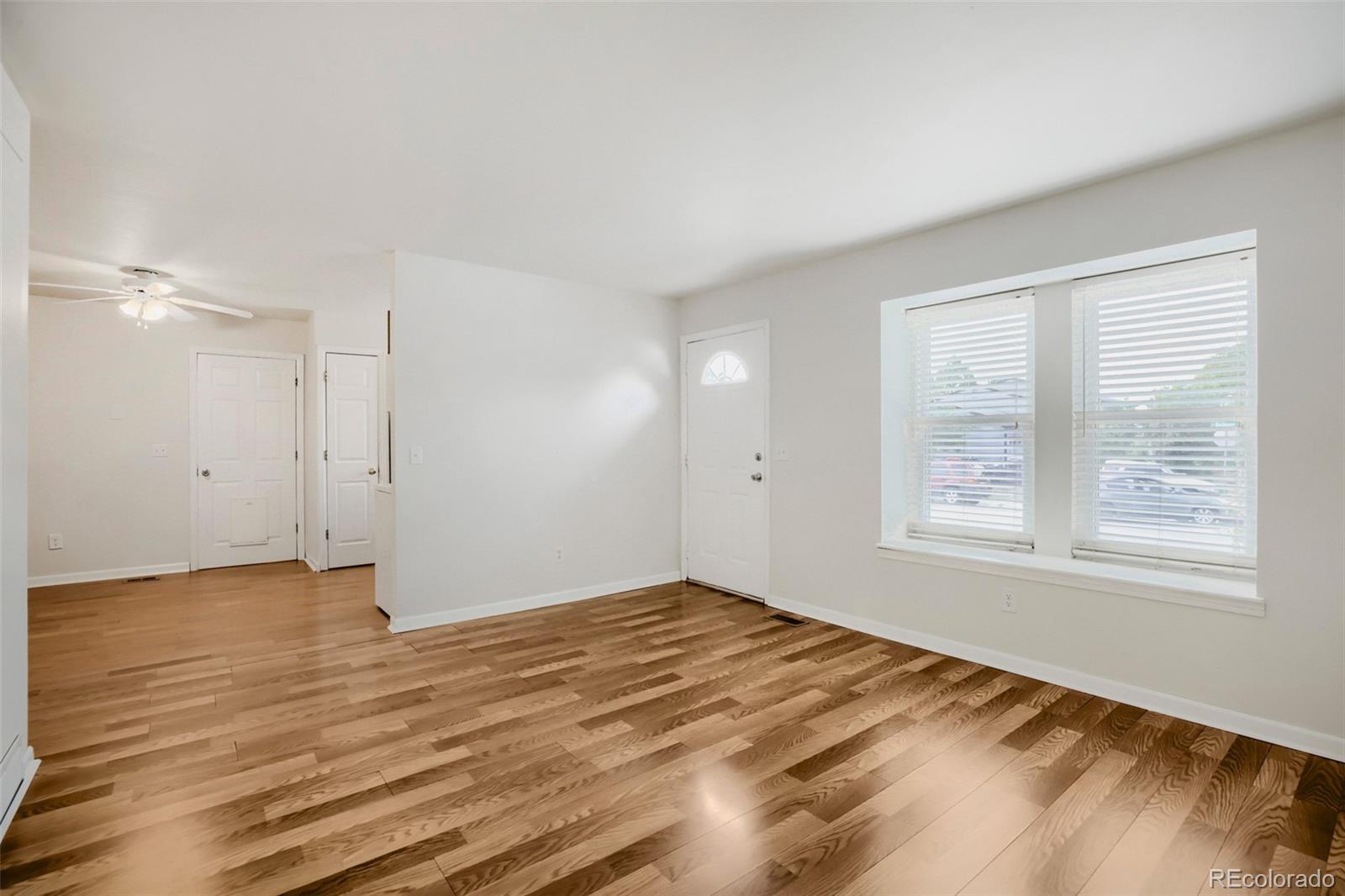MLS Image #5 for 20691 e buchanan drive,aurora, Colorado