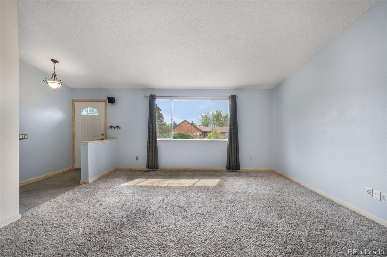 MLS Image #10 for 5090  flintridge drive,colorado springs, Colorado
