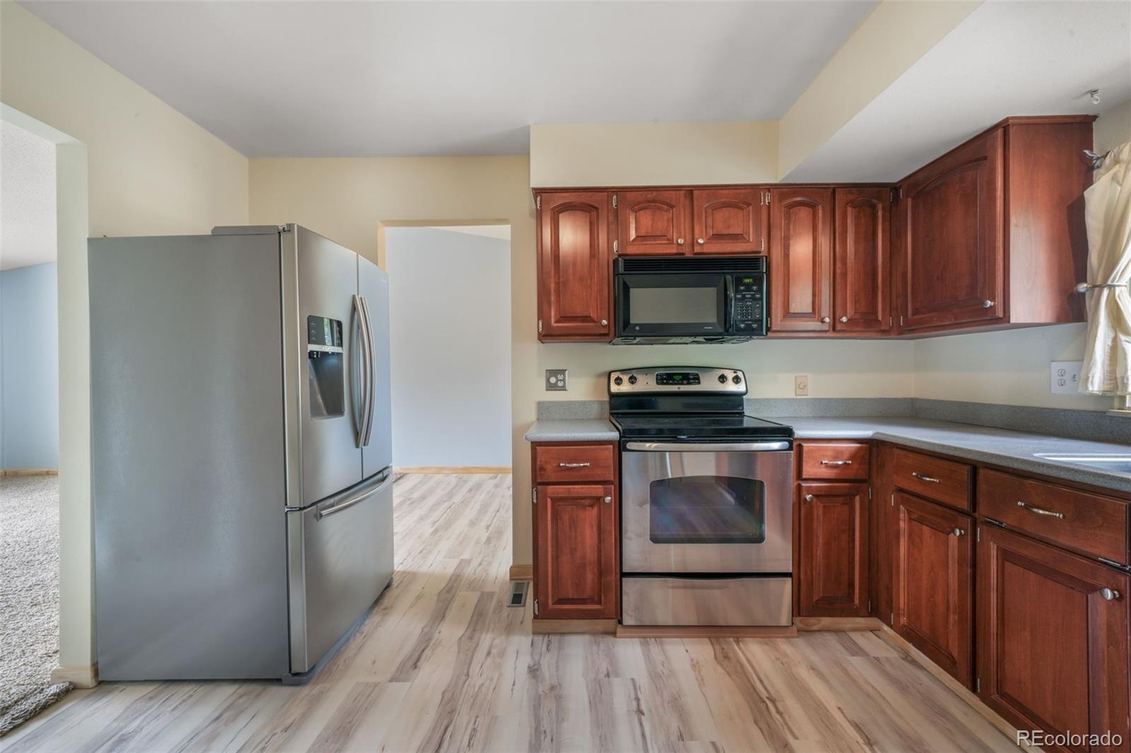 MLS Image #14 for 5090  flintridge drive,colorado springs, Colorado