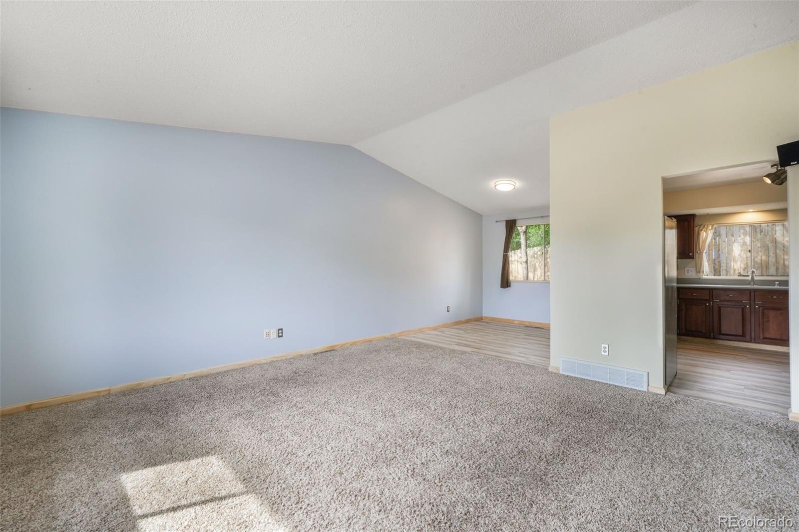 MLS Image #2 for 5090  flintridge drive,colorado springs, Colorado