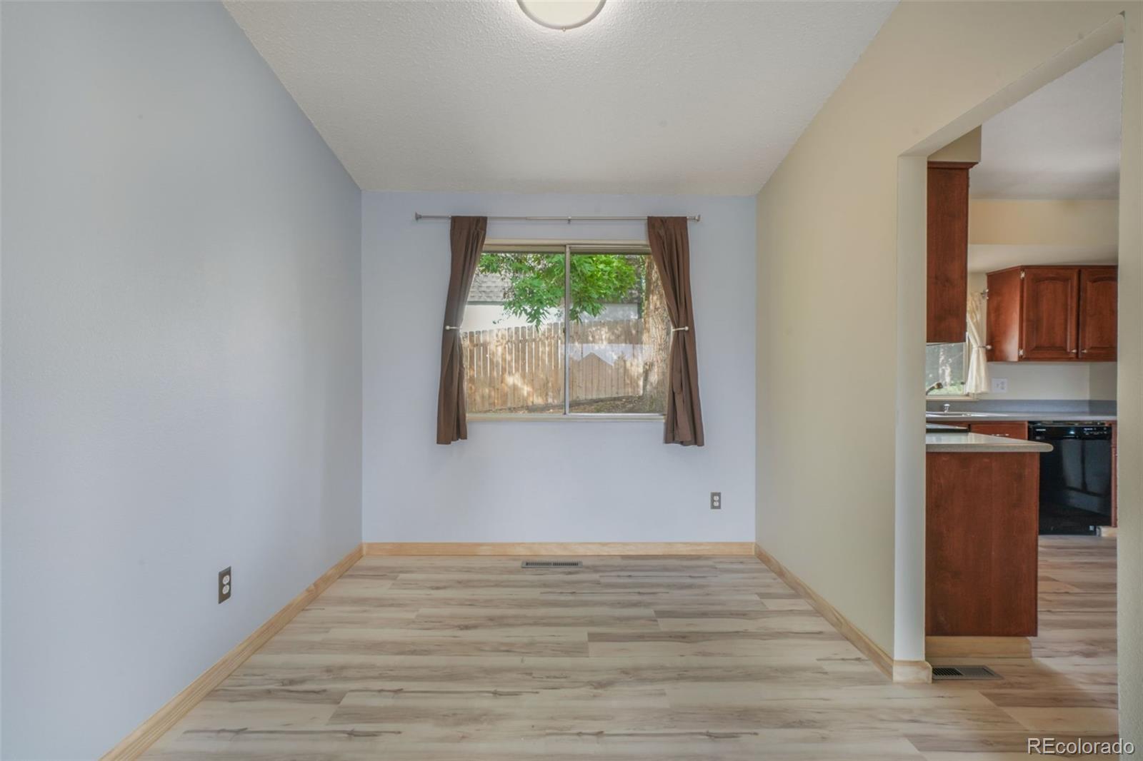 MLS Image #5 for 5090  flintridge drive,colorado springs, Colorado