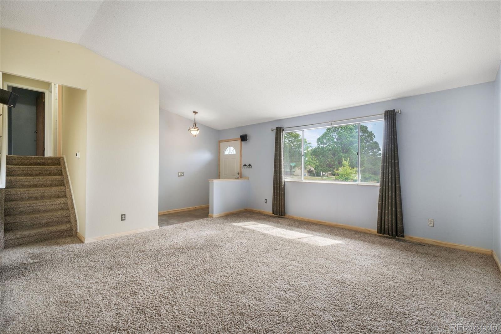 MLS Image #8 for 5090  flintridge drive,colorado springs, Colorado