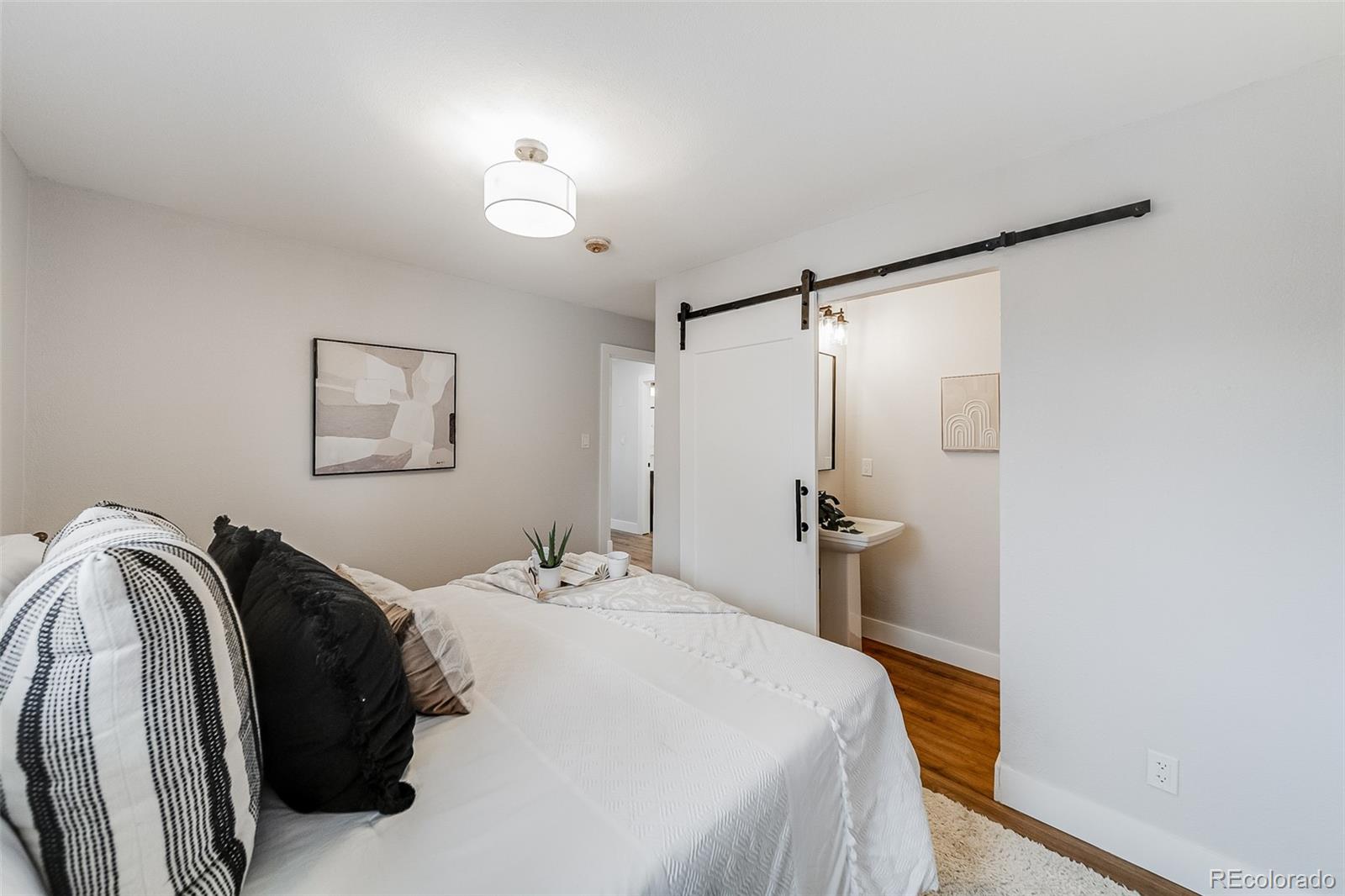 MLS Image #18 for 240  cortez street,denver, Colorado