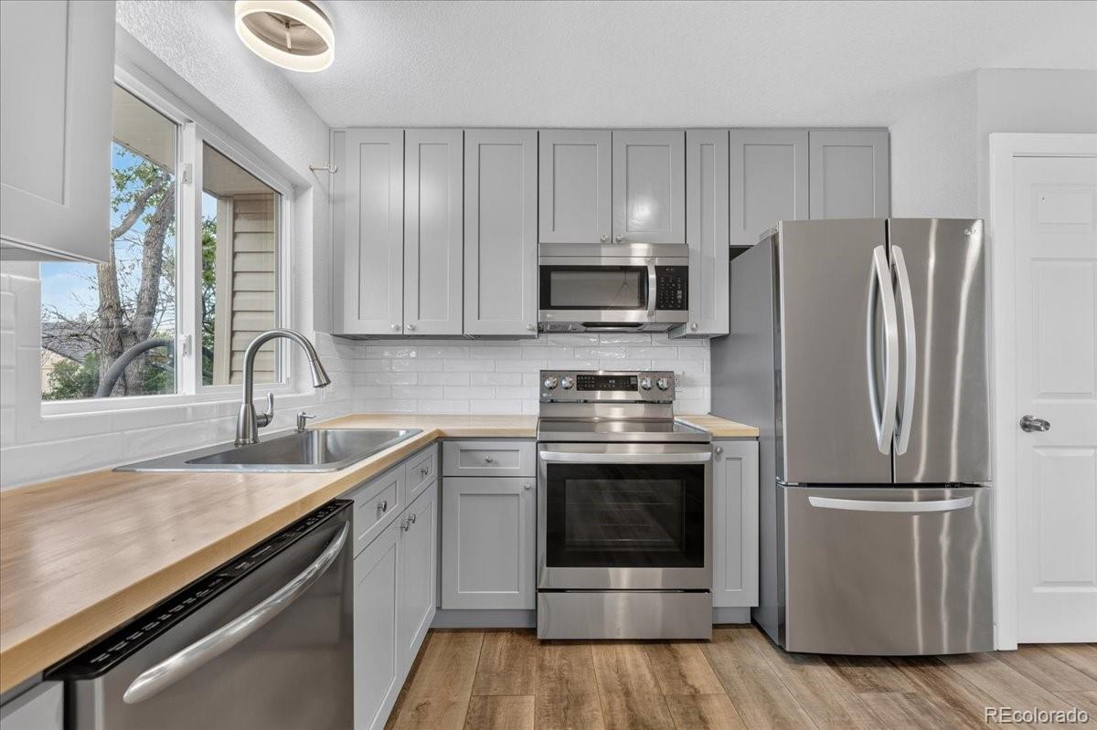 MLS Image #9 for 1661 s walden court,aurora, Colorado