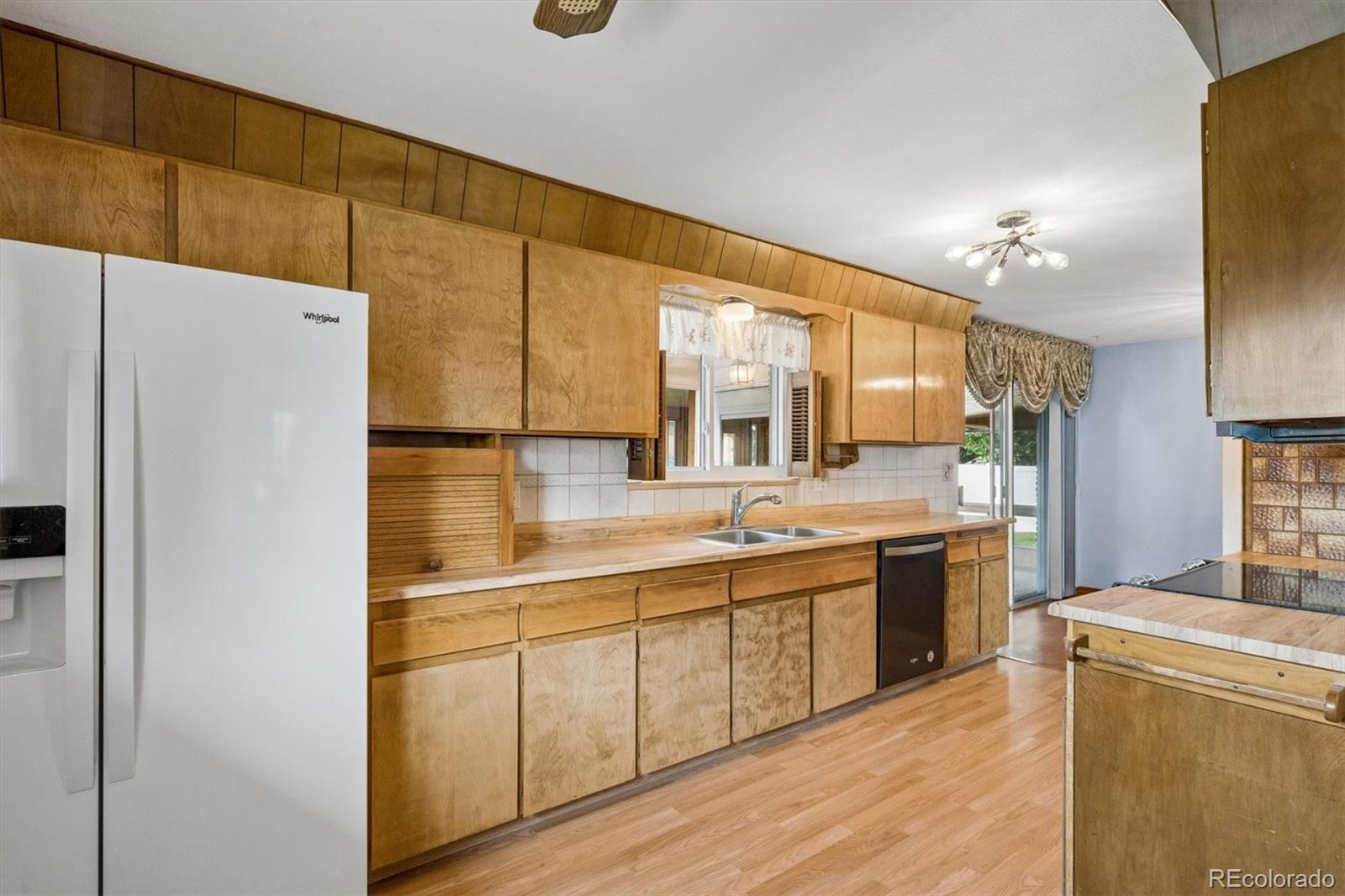 MLS Image #10 for 8281  bluebell way,denver, Colorado
