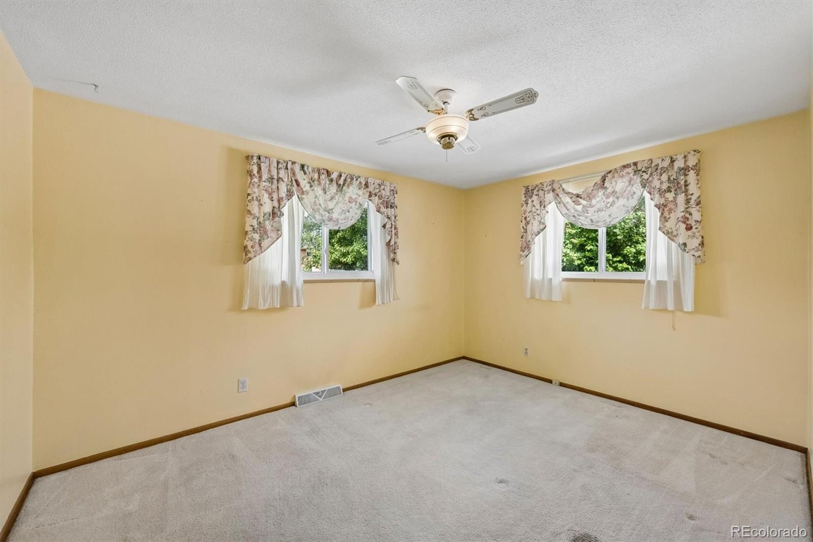 MLS Image #6 for 8281  bluebell way,denver, Colorado