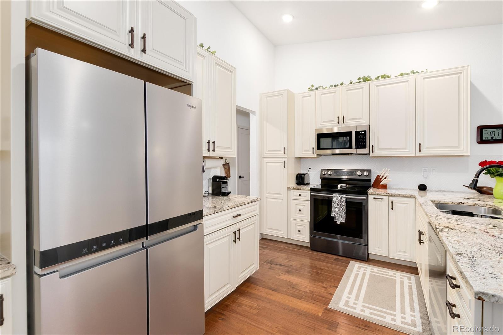 MLS Image #20 for 4945  greenwich lane,highlands ranch, Colorado